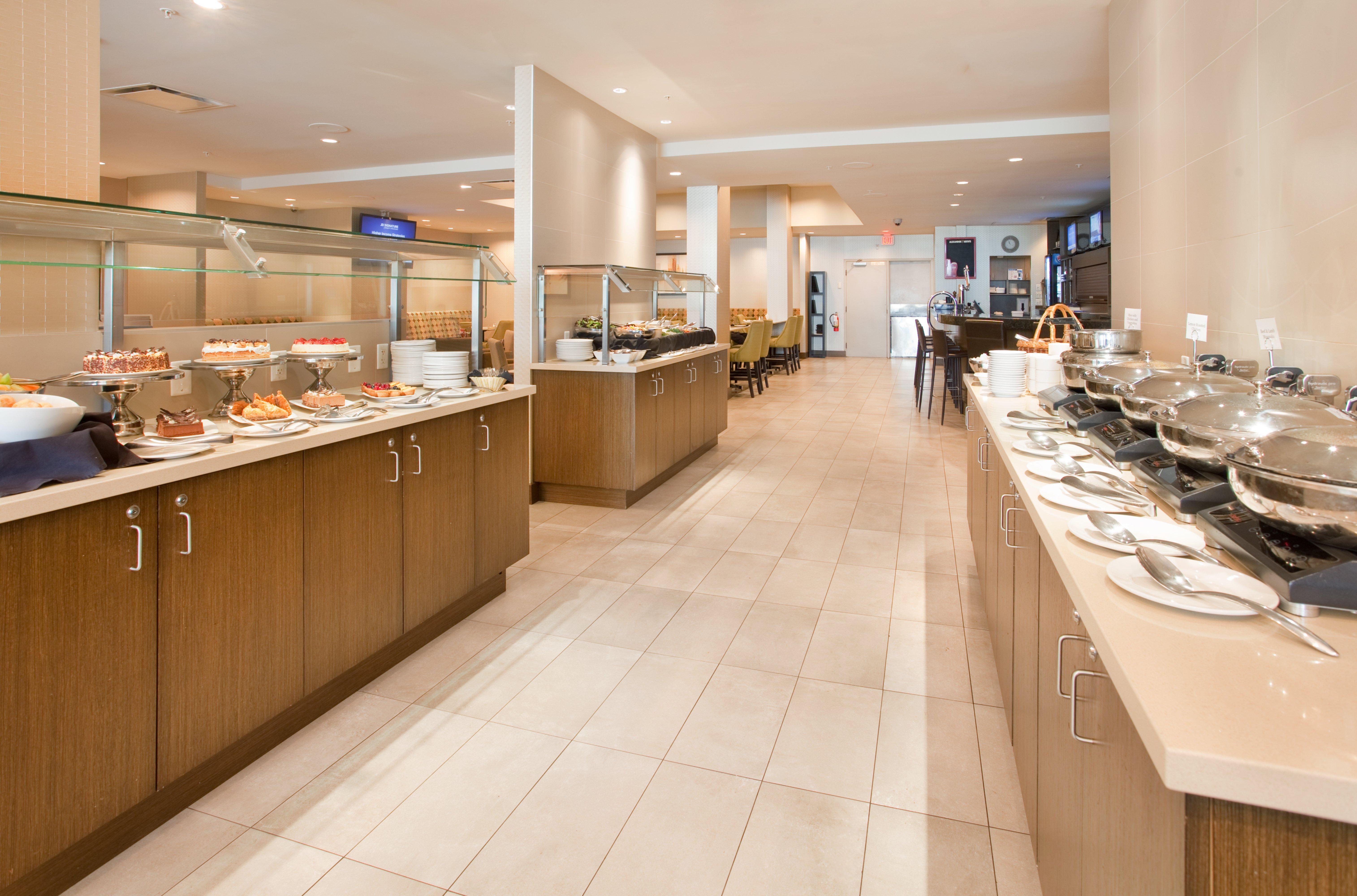 Holiday Inn Vancouver-Centre Broadway By Ihg Ngoại thất bức ảnh
