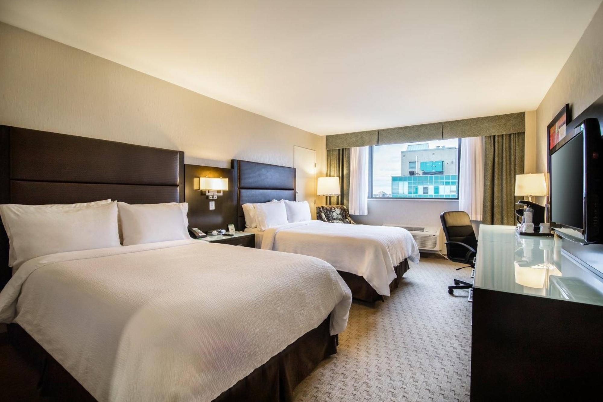 Holiday Inn Vancouver-Centre Broadway By Ihg Ngoại thất bức ảnh
